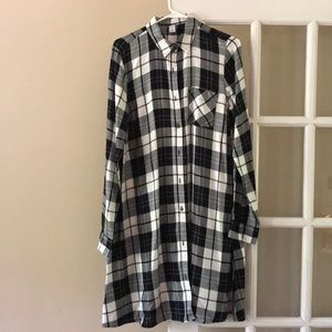 3 for $10 Old Navy shirt dress, never worn